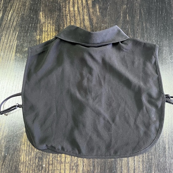 Fake Colar Shirt- - Picture 2 of 3